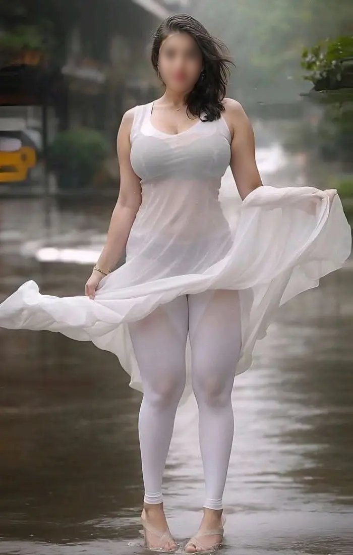 Damini Bangalore Escort